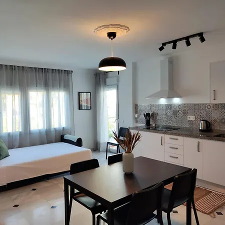 Wintowinrentals Your Home Steps From The Center Málaga Exterior foto